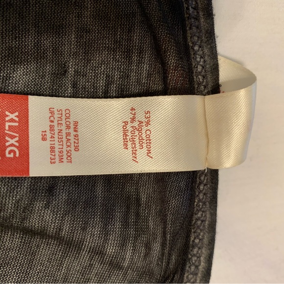 (2) Long Sleeve Shirts - Picture 5 of 5